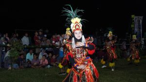"Topeng Ireng Pemuda Rimba" Bukti Budaya dan Ekonomi Kerakyatan Tumbuh Bersama