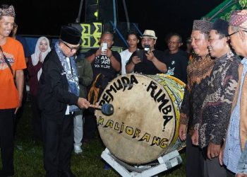 "Topeng Ireng Pemuda Rimba" Bukti Budaya dan Ekonomi Kerakyatan Tumbuh Bersama