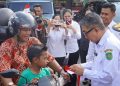 Meriahkan HUT RI, Bupati Kutim Bagikan 1.000 Bendera Gratis