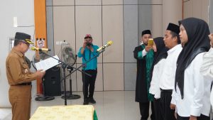 Bupati Kutim Lantik Empat BPD PAW, Tekankan Peran Strategis