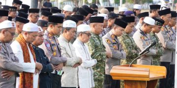 Gelar Sholat Istisqo, Bupati Ardiansyah Ingatkan Masyarakat Perbanyak Istighfar