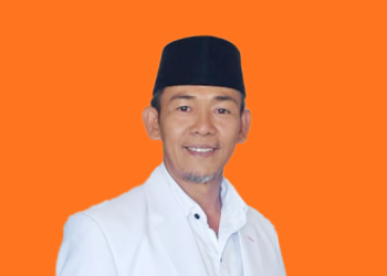Sayyid Umar Beri Apresiasi, Listrik 24 Jam Terangi 6 Desa Sangkulirang